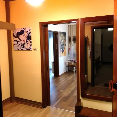 Pop Apartment