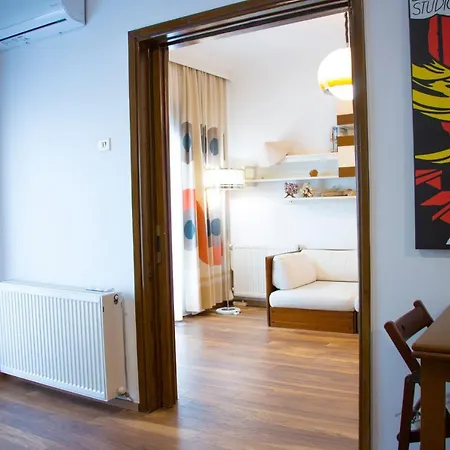 Apartment Pop *