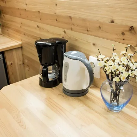 Pop Apartment *